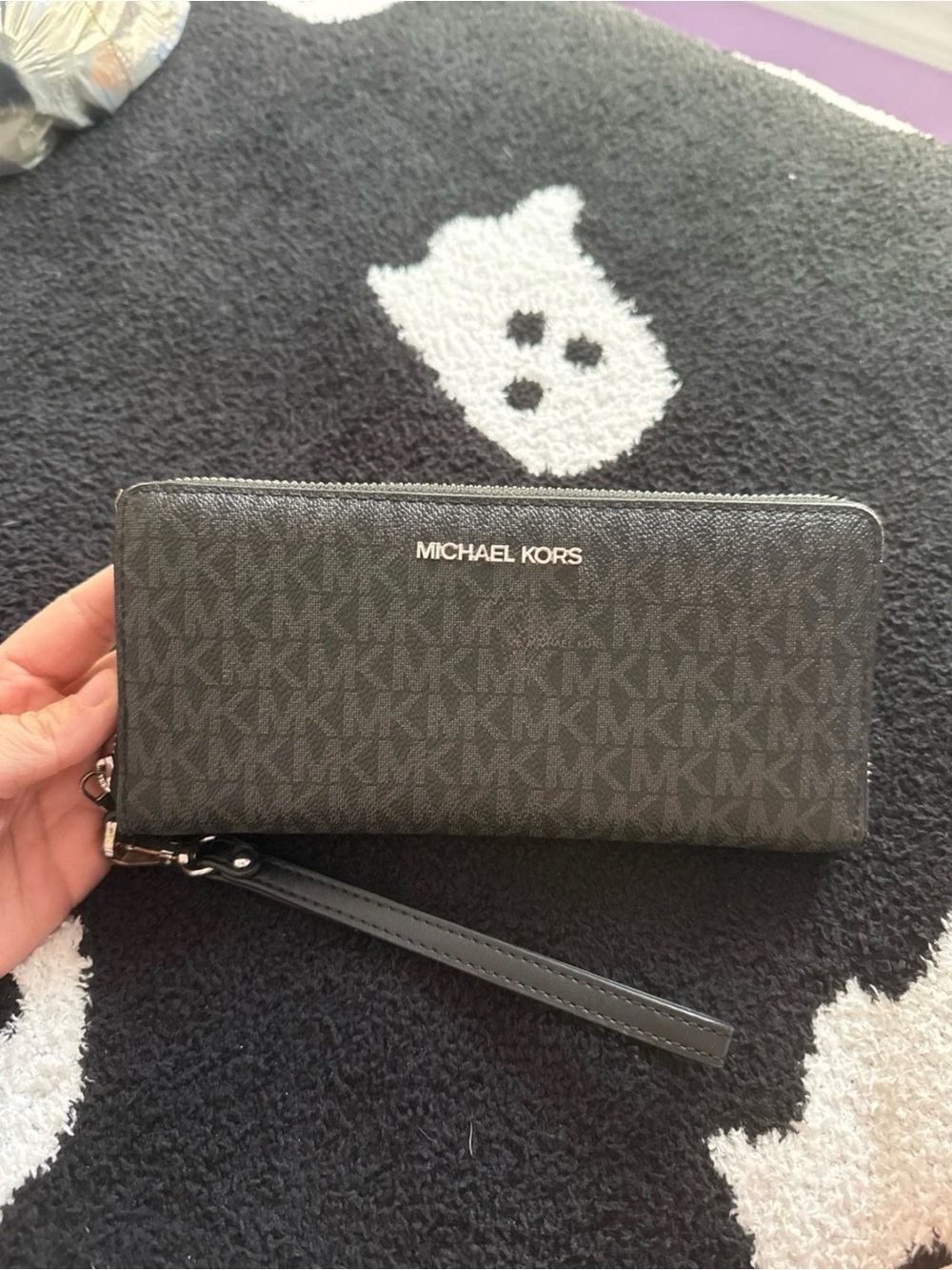 Michael Kors Black MK Logo Zip Wristlet Card Holder